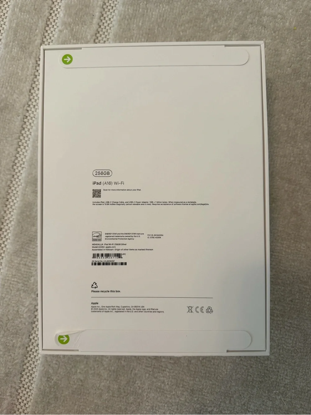 iPad A16 BRAND NEW UNOPENED. 256GB. Silver.